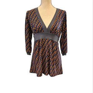 🚨EUC Forever 21 Geometric Print Babydoll Top